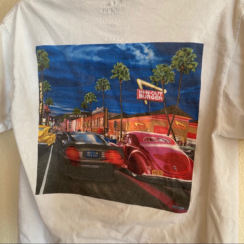 In n out burger tshirt graphic tee food retro cars California beach streetwear